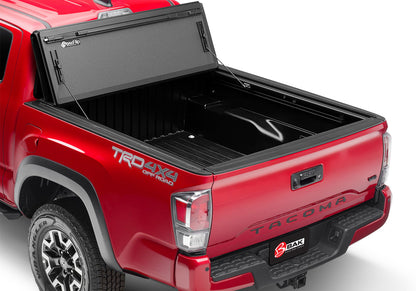 BAK BAKFlip MX4 (GEN 3) 16-23 Tacoma 5' w/ Deck Rail System Model 448426